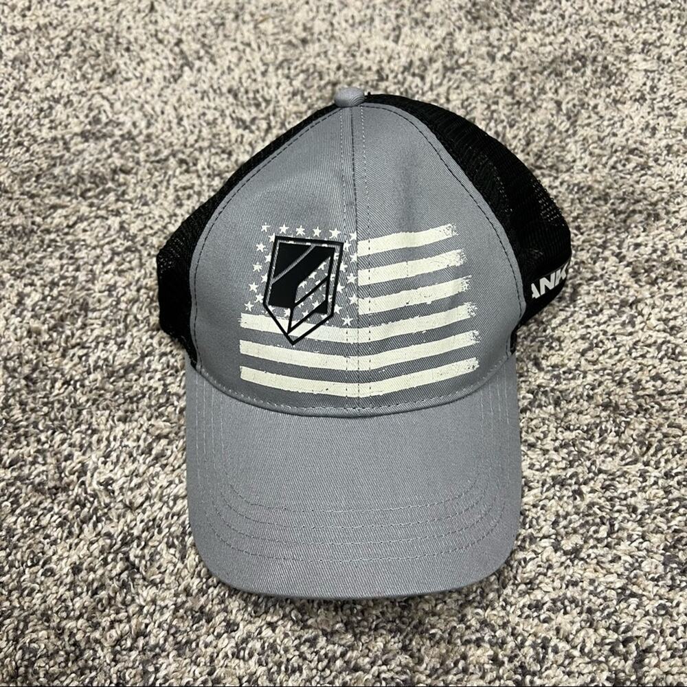 NWT RANK-45 Flag Trucker Hat Mesh Snap Back Gray Black Flag
